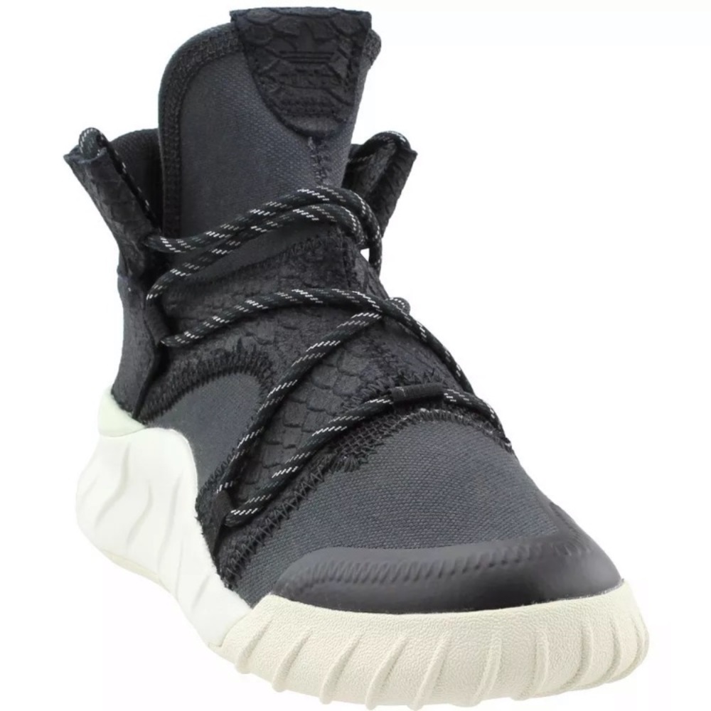 Black Friday sales!!!Adidas Tubular X 2.0 W Size 9